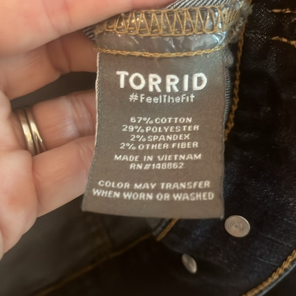 Torrid Dark Blue Denim Jacket size 3 excellent condition preowned - Picture 5 of 10